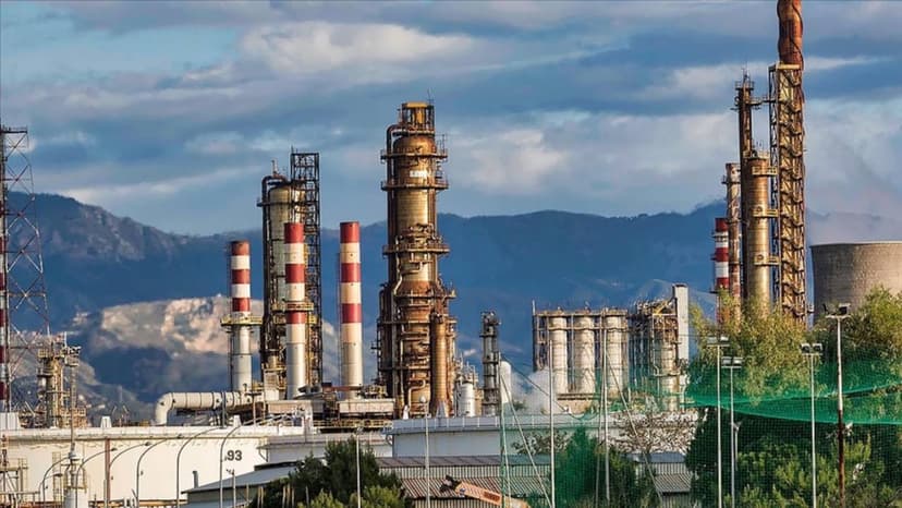 Petrolde beklenen oldu: 100 doları aştı