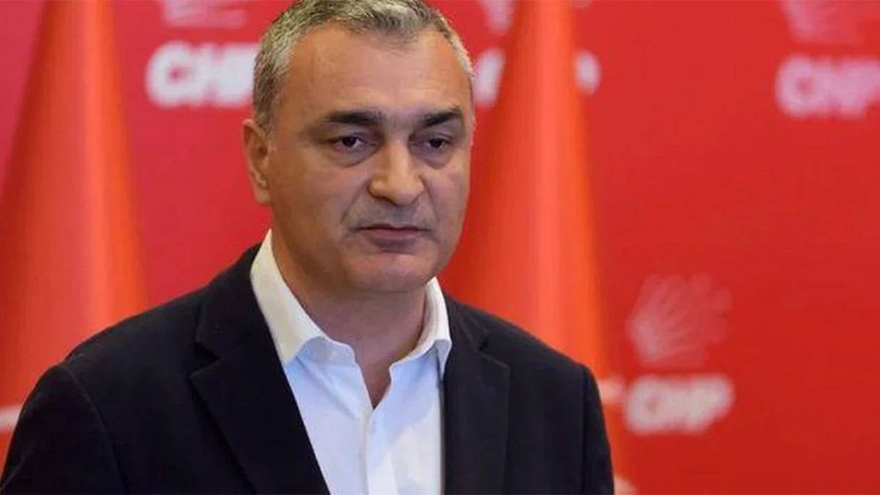 “Mutlak butlan” yönetimi sözcüsü Sarı’dan disiplin ve ihraç mesajları: “Tepki var ama köpürtülüyor, zamanla kırılacak”