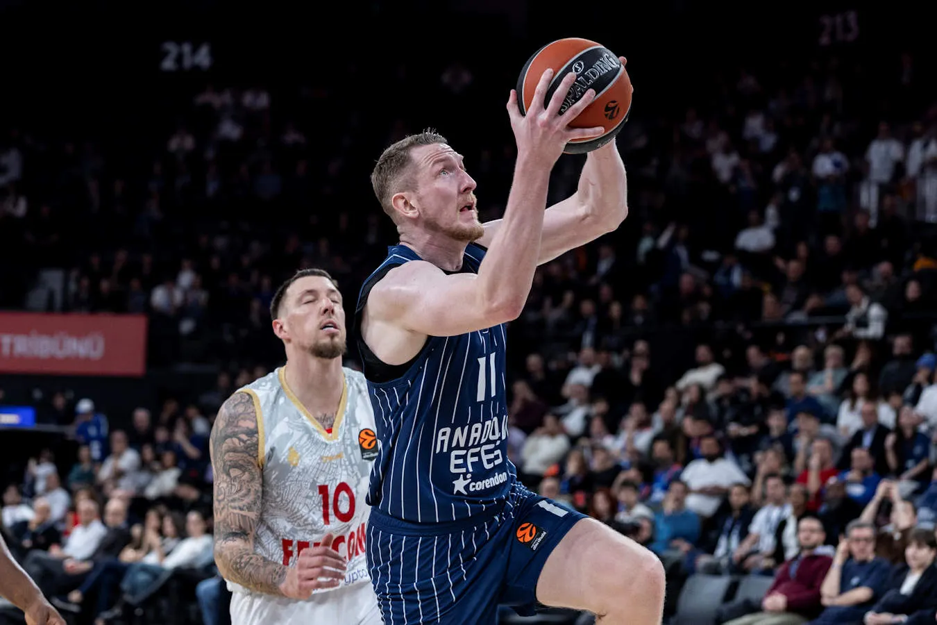Anadolu Efes, Rolands Smits’le vedalaştı