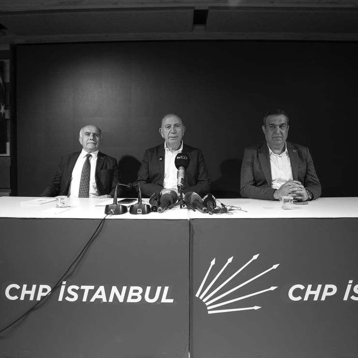 CHP, İstanbul’da yedi ilçe başkanını görevden aldı