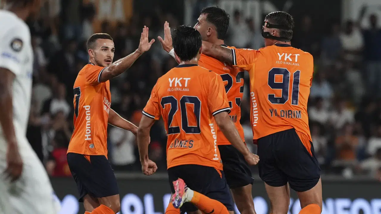Başakşehir’den gollü beraberlik: Tur Finlandiya’ya kaldı