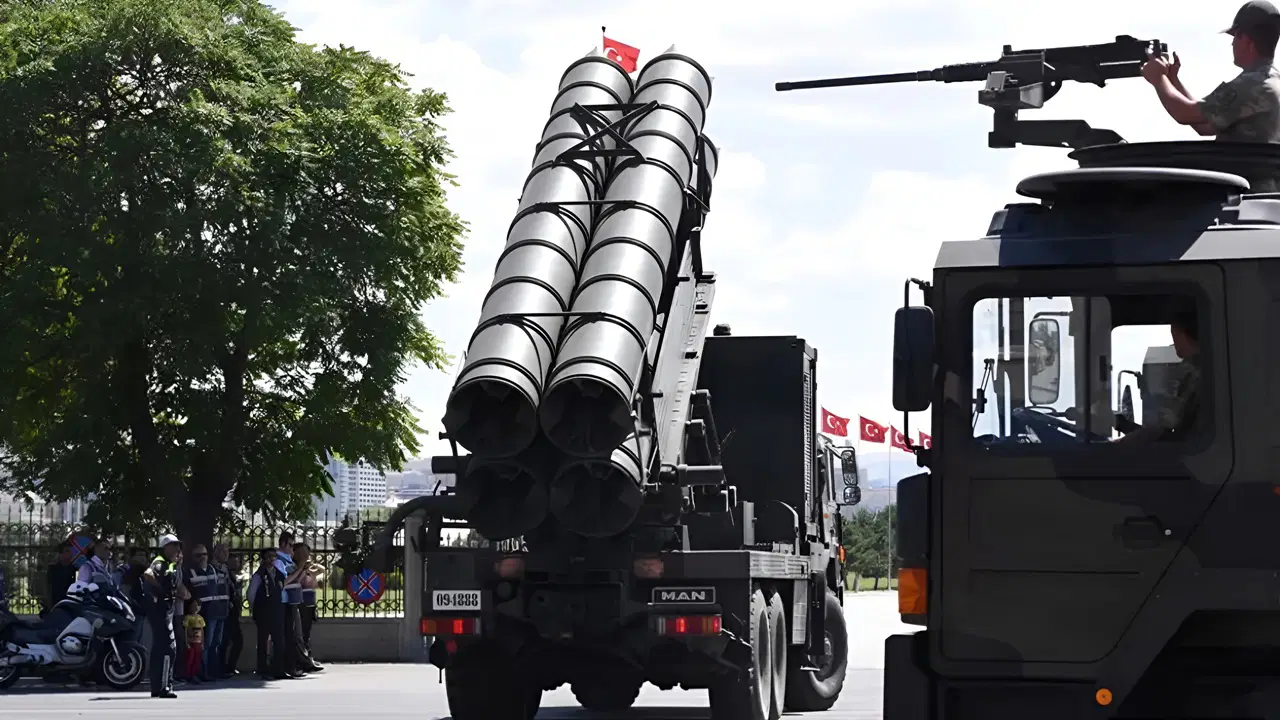 Kremlin: Türkiye ile S-400’lerin geleceği konusunda temas halindeyiz