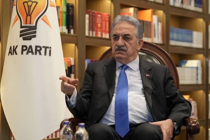 AK Parti’den yeni anayasa için ‘referandum’ mesajı: ‘Milletin onayına sunacağız’